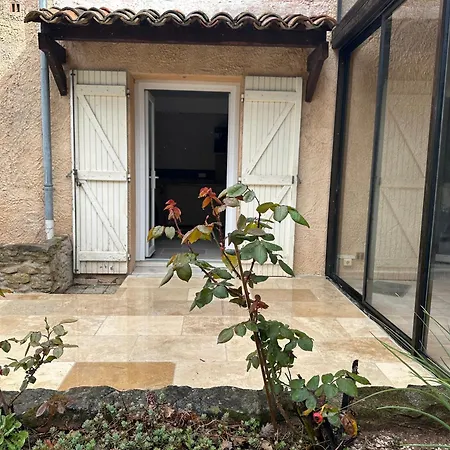 Maison Au Pied De La Sainte Victoire Puyloubier Exterior photo