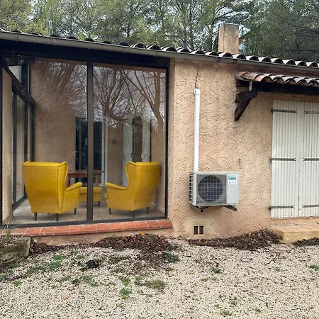 Maison Au Pied De La Sainte Victoire Puyloubier Exterior photo